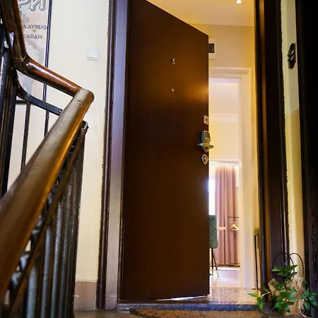 דירה Memoir By Sofiaspot - Central, Metro To Airport