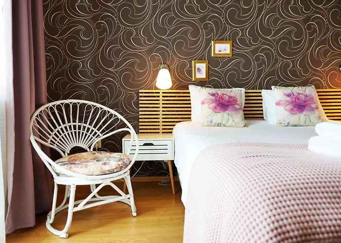 Апартамент Memoir By Sofiaspot - Central, Metro To Airport