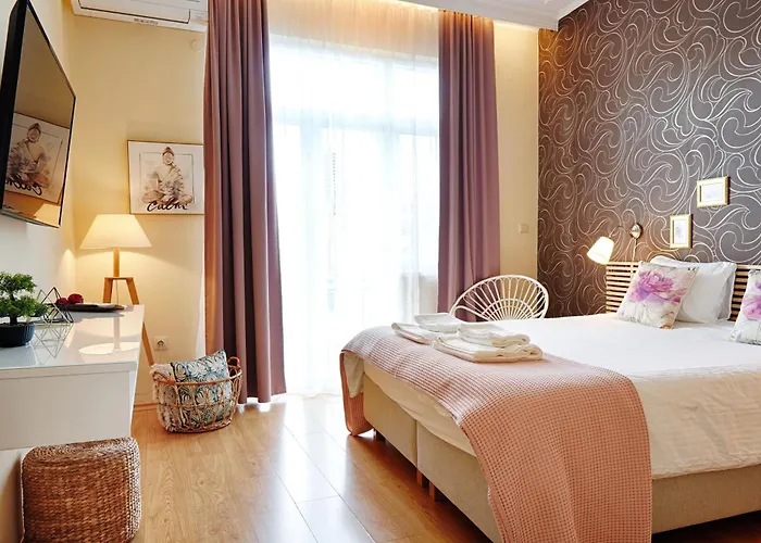 Memoir By Sofiaspot - Central, Metro To Airport София