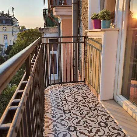 Memoir By Sofiaspot - Central, Metro To Airport Lejlighed Sofia